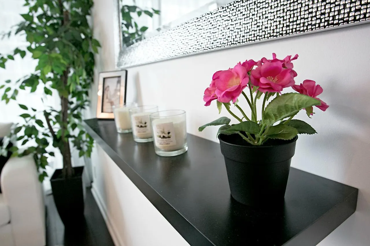 Apartment Royal Stays Condominiums - Upscale Downtown Suites Toronto